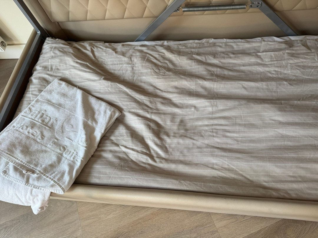 Hotel Piandineve主图