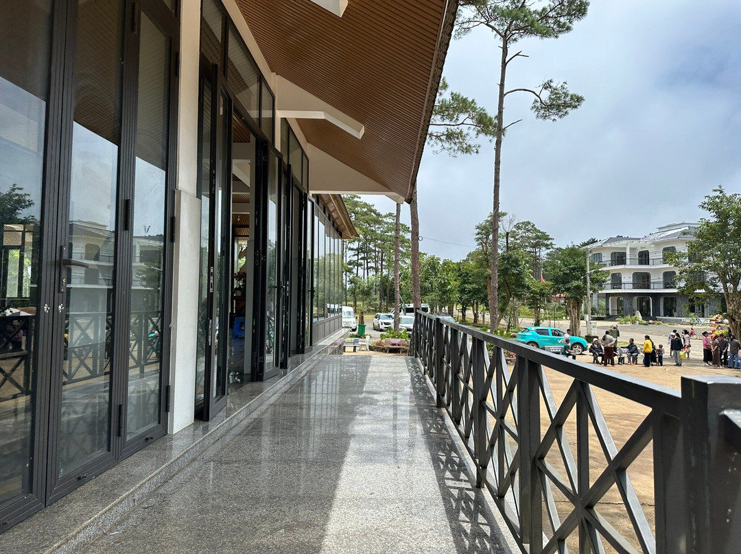 Lady Mang Den-Dak Long必去景点