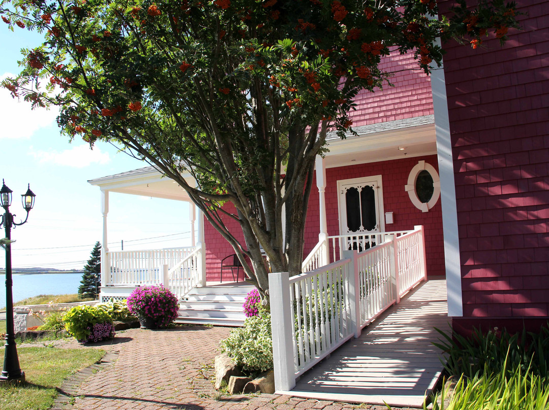 Hillcrest Hall Country Inn主图