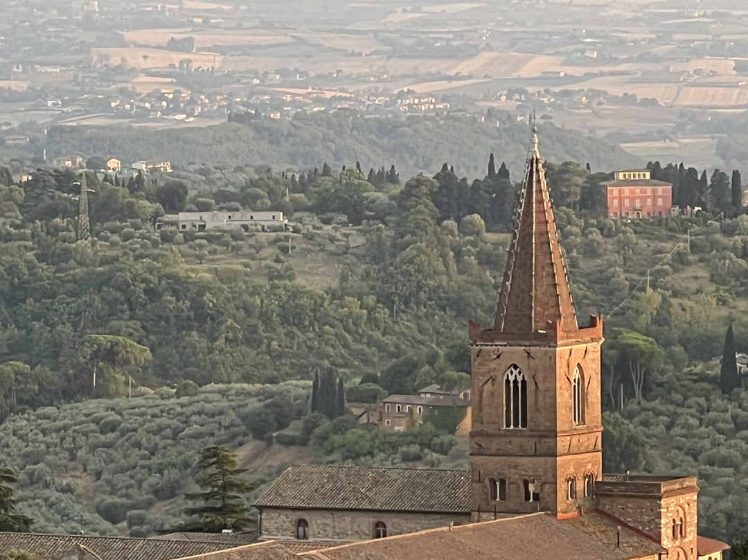 布鲁法尼宫酒店主图