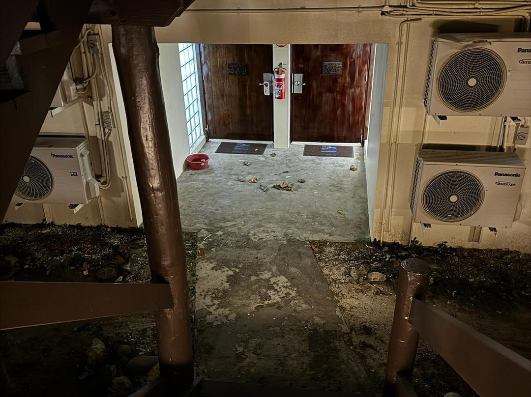 玛那岛度假酒店主图