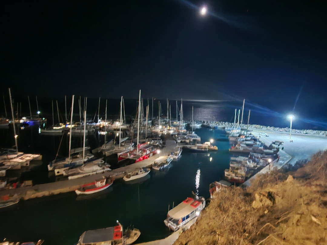 诺托斯温泉酒店主图