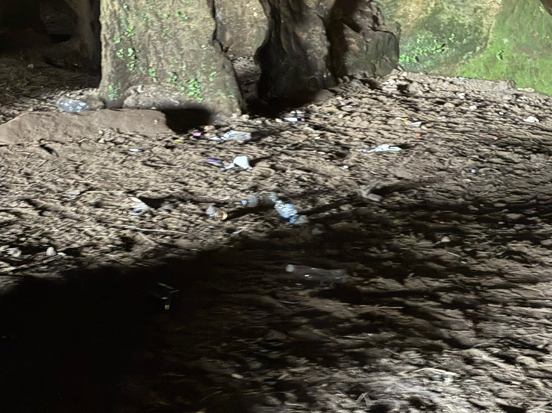 Frodsham Caves-Frodsham必去景点