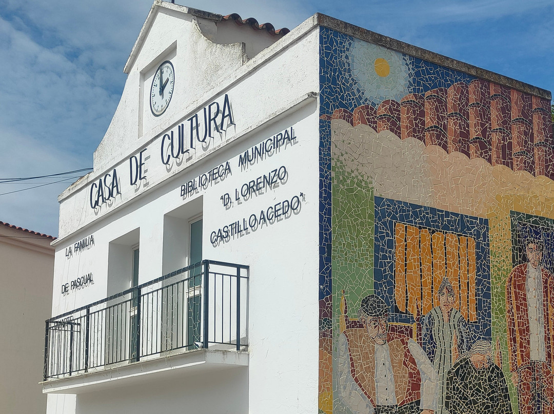 Biblioteca Pública Municipal Pascual Duarte