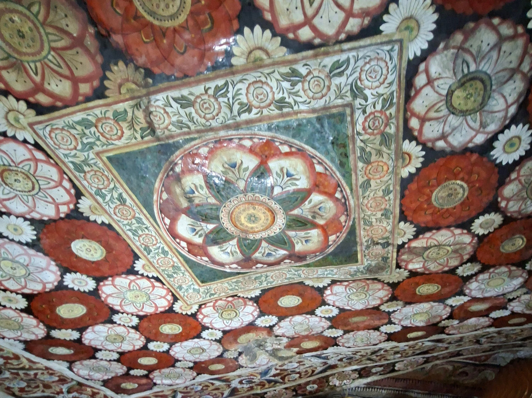 马凯里嘎勒山修道院-唐卡拉必去景点