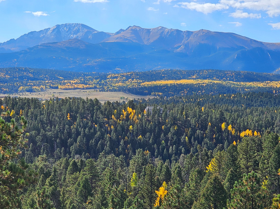 Pikes Peak Paradise Bed + Breakfast主图