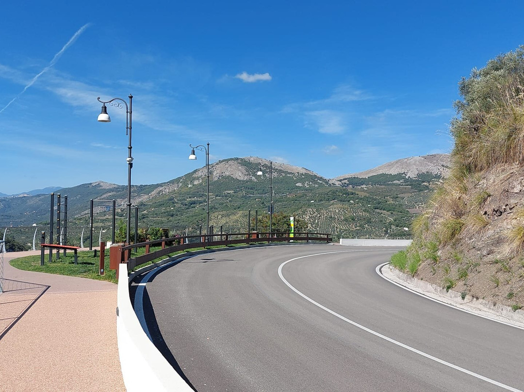 Convento Frati Minori Cappuccini-Vietri di Potenza必去景点