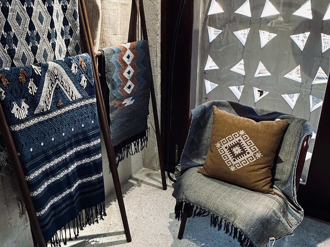 Her Works Vientiane Flagship Store-万象必去景点