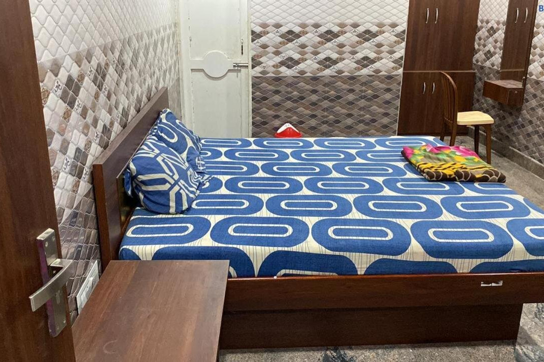 Pph Living Mahalaksmi Lodging