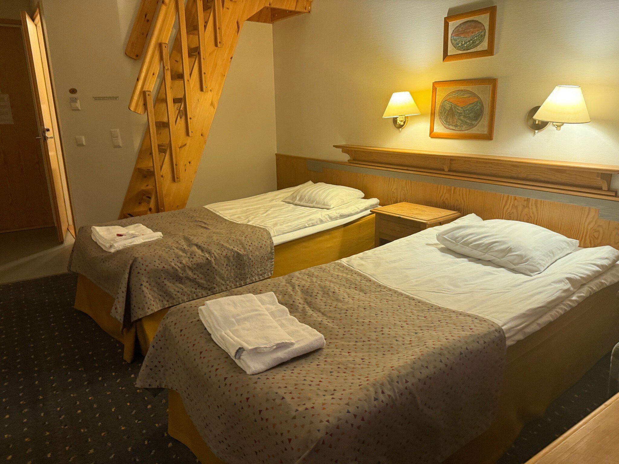 拉普兰罗斯托恩图瑞酒店-官方