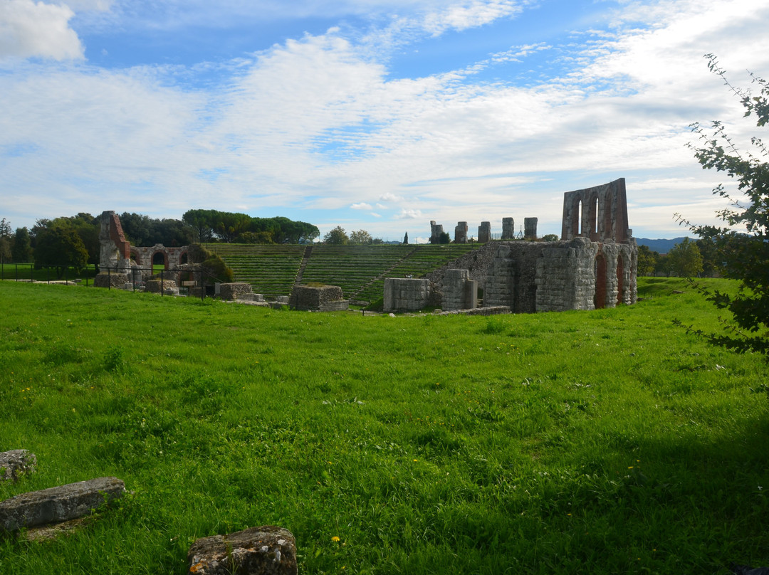 Teatro Romano-古比奥必去景点