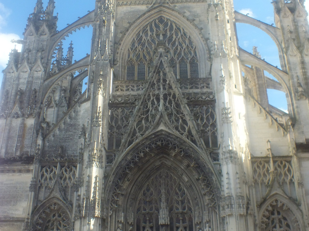 Abbaye de la Trinité-旺多姆必去景点