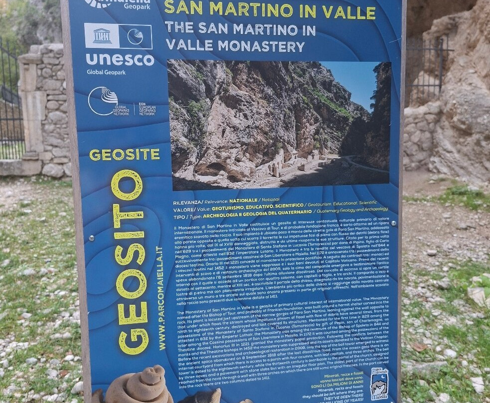 Monastero di San Martino In Valle-Fara San Martino必去景点