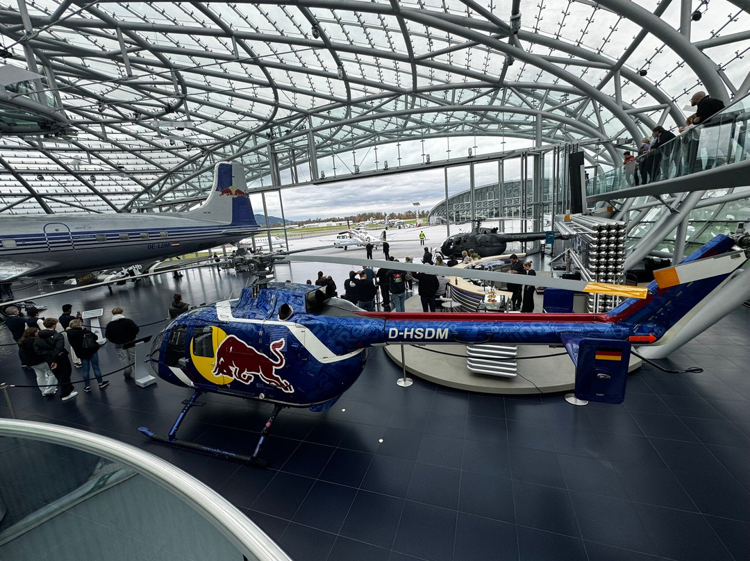 红牛7号机库-萨尔茨堡必去景点