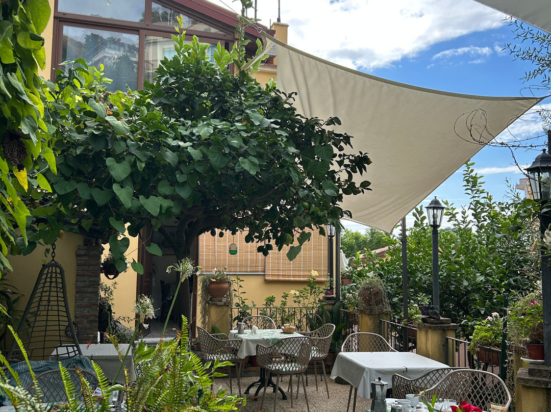 朱利亚住宿加早餐酒店主图