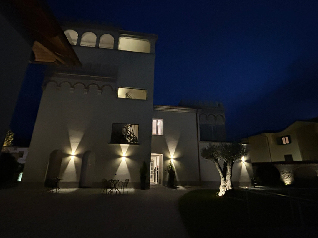 Villa Bernasconi主图