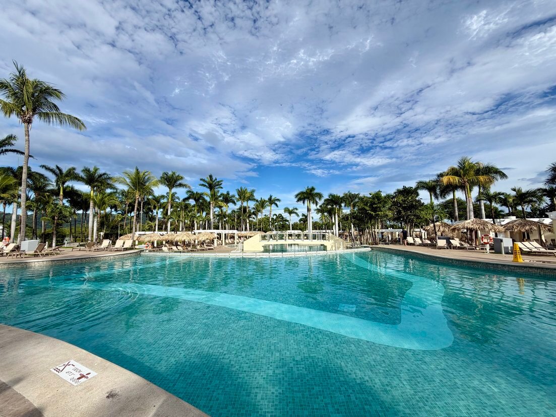 瓜纳卡斯特悦宜湾酒店-泳池