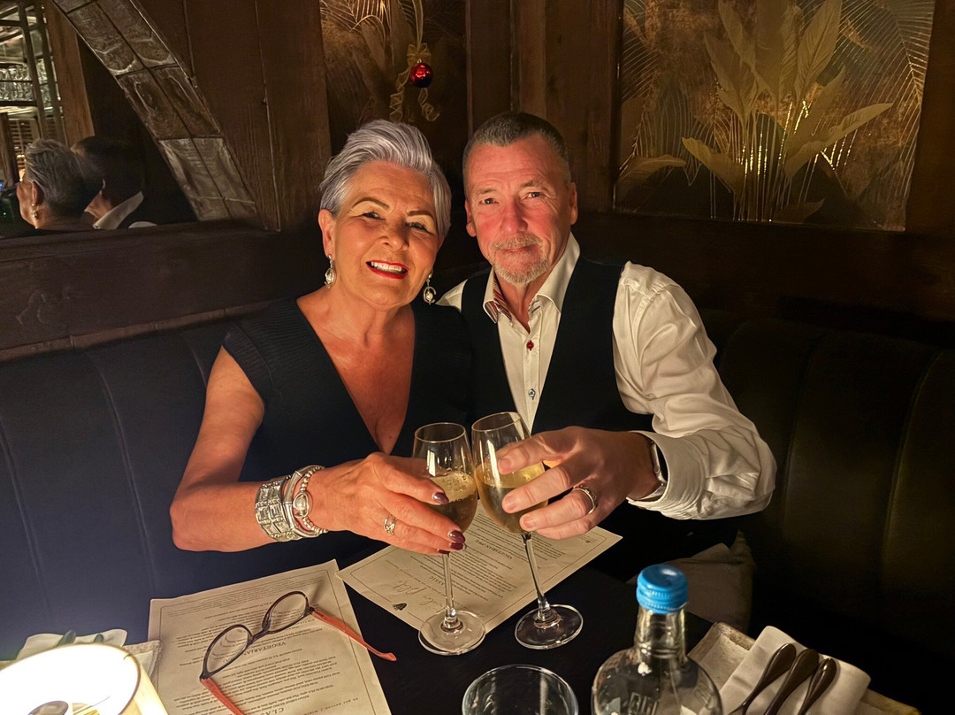 Chalgrove酒店住宿-Crazy Bear Stadhampton