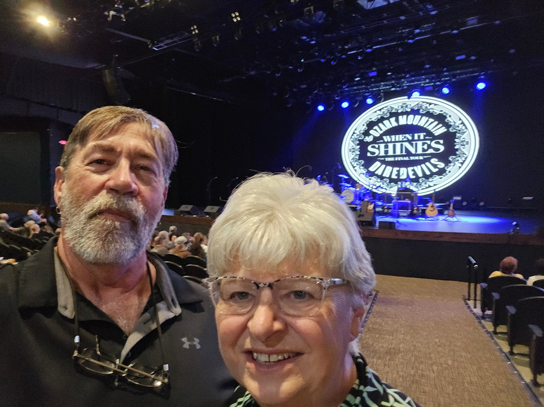 Blue Gate Garden Inn - Shipshewana Hotel主图