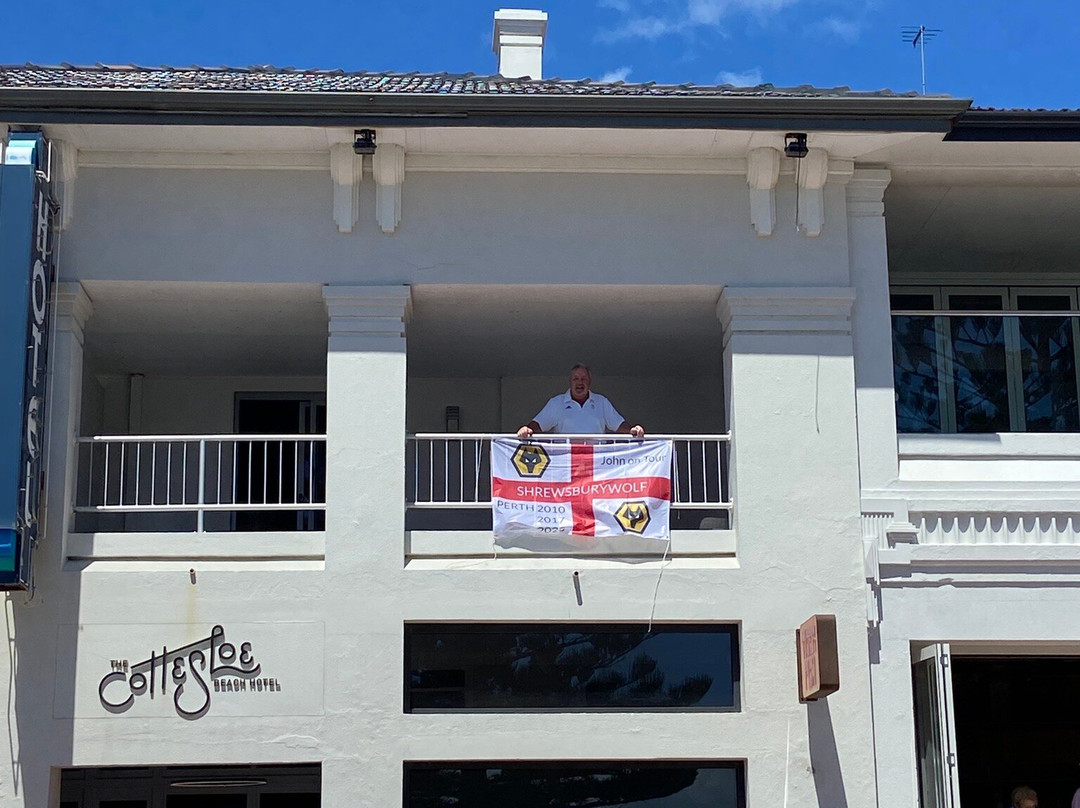 科特斯洛海滩酒店主图