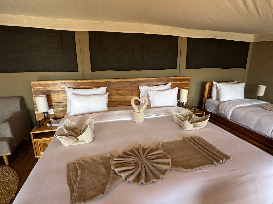 The African Kongoni Serengeti Safari Camp
