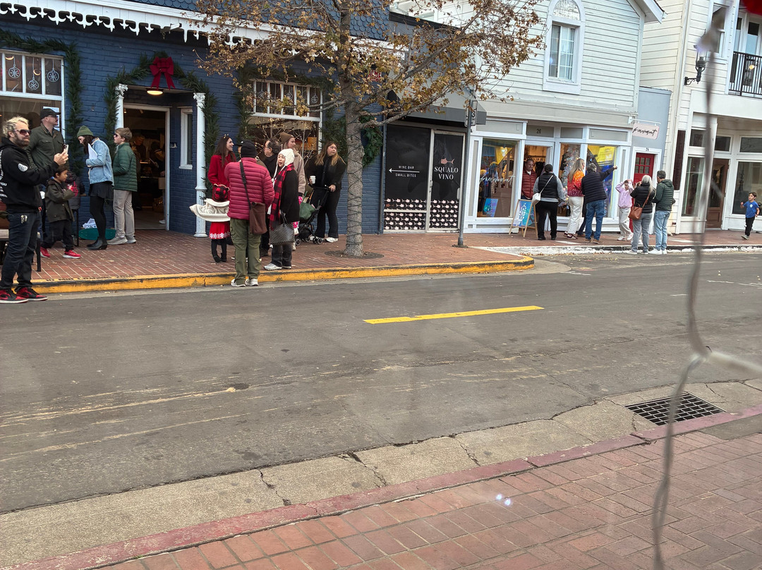 沃特斯艾治酒店主图