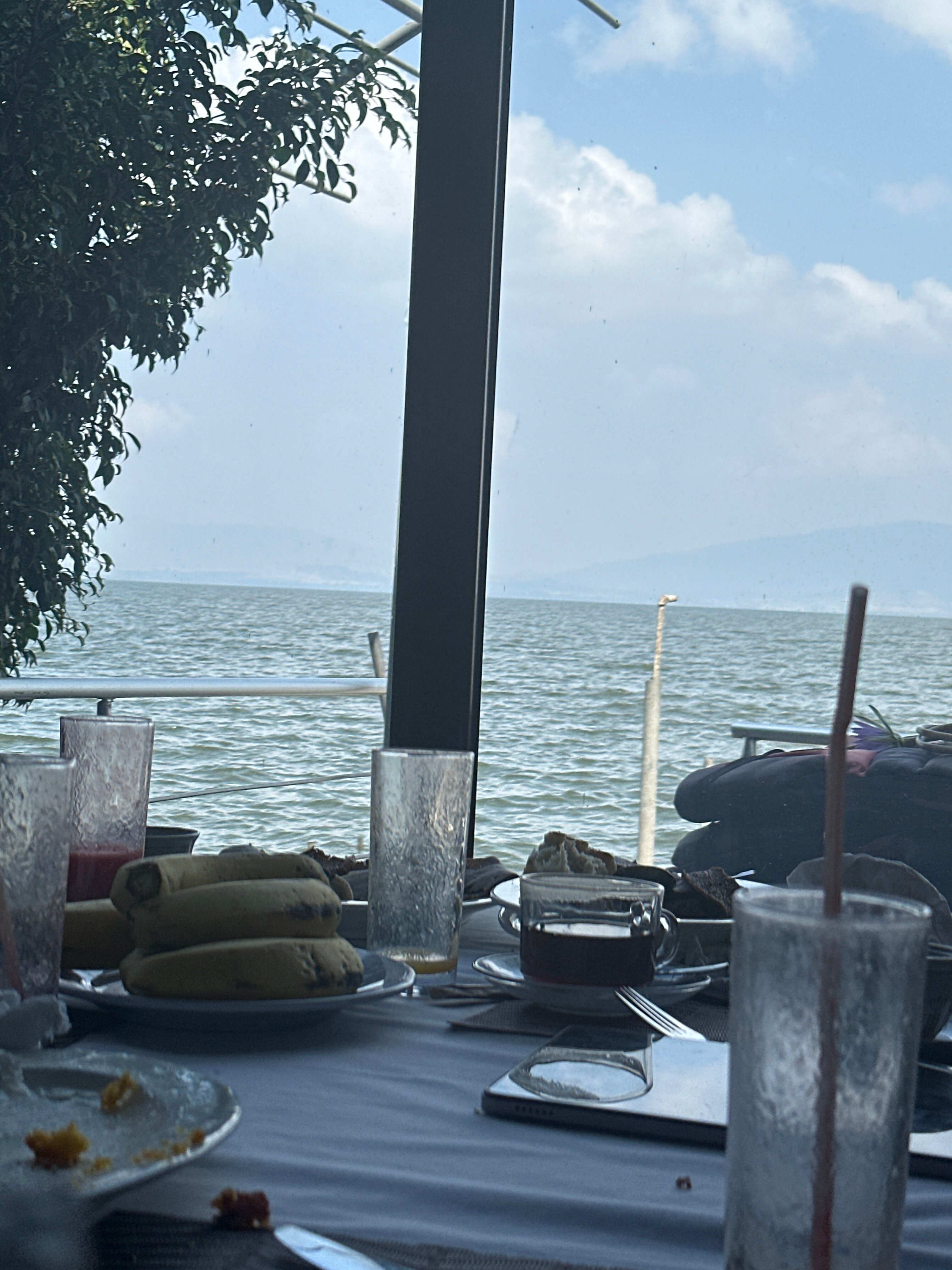 Lewi Hotels & Resorts-官方