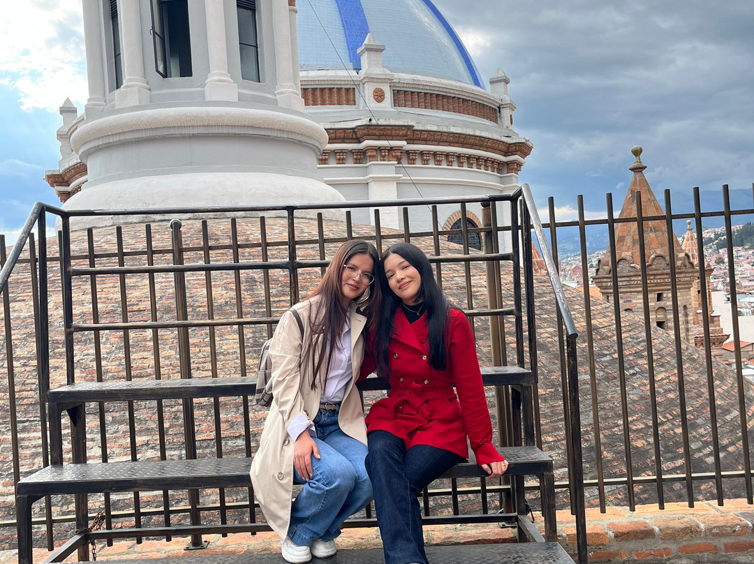 Go Camping-Velasco Ibarra必去景点