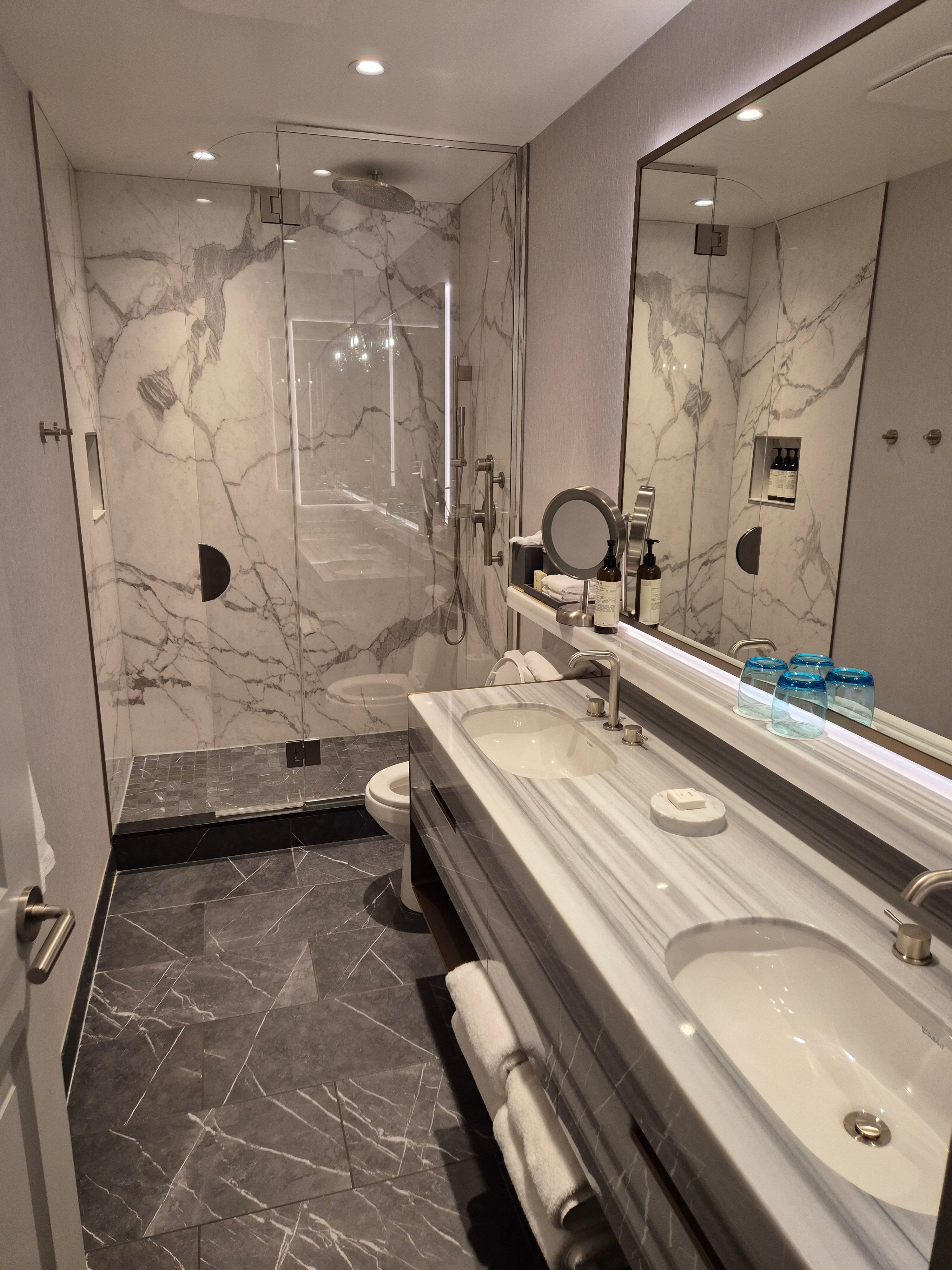 费尔蒙露易丝湖城堡酒店-浴室