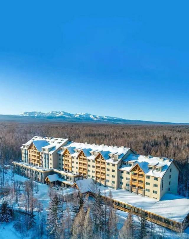 长白山希尔顿逸林温泉酒店主图