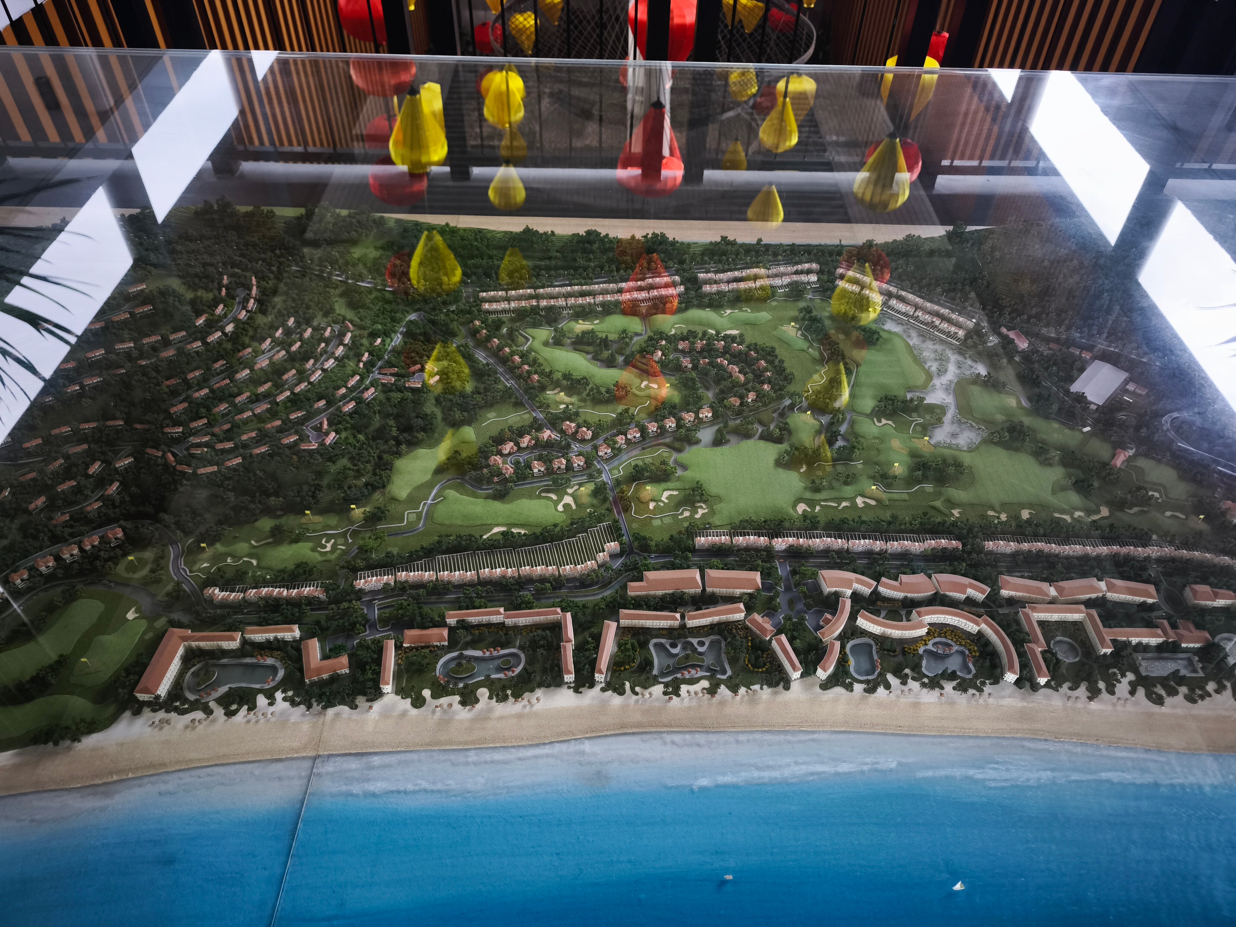 Laguna Lang Co-官方