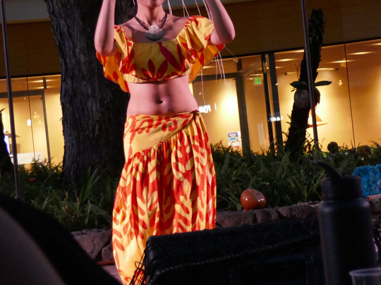 Queens Waikiki Luau-火奴鲁鲁必去景点
