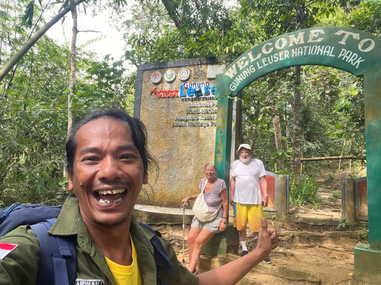 Sumatra Orangutan Tour-棉兰必去景点