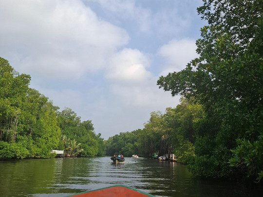 Lucky Boat Safari-班托塔必去景点