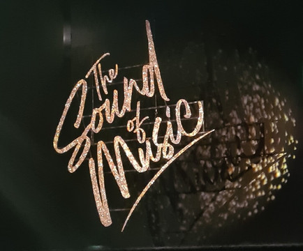 Curve Theatre-莱切斯特必去景点