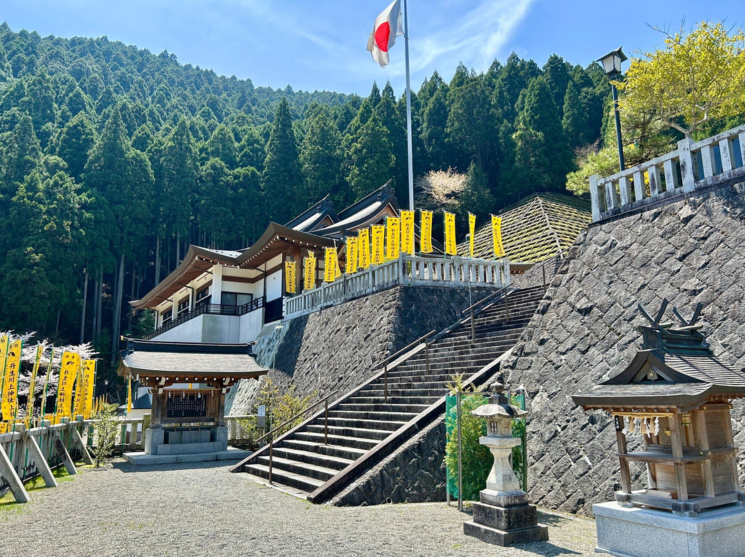 Niukawakami Shrine Kamisha-川上村必去景点