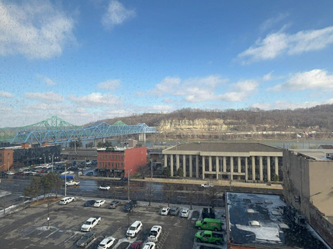 阿什兰市中心万豪德尔塔酒店主图