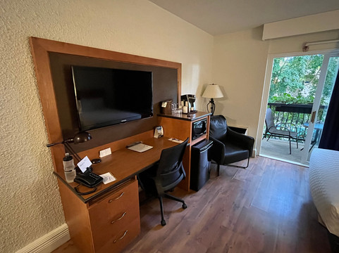 罗斯里尔蒙特玛尼酒店主图