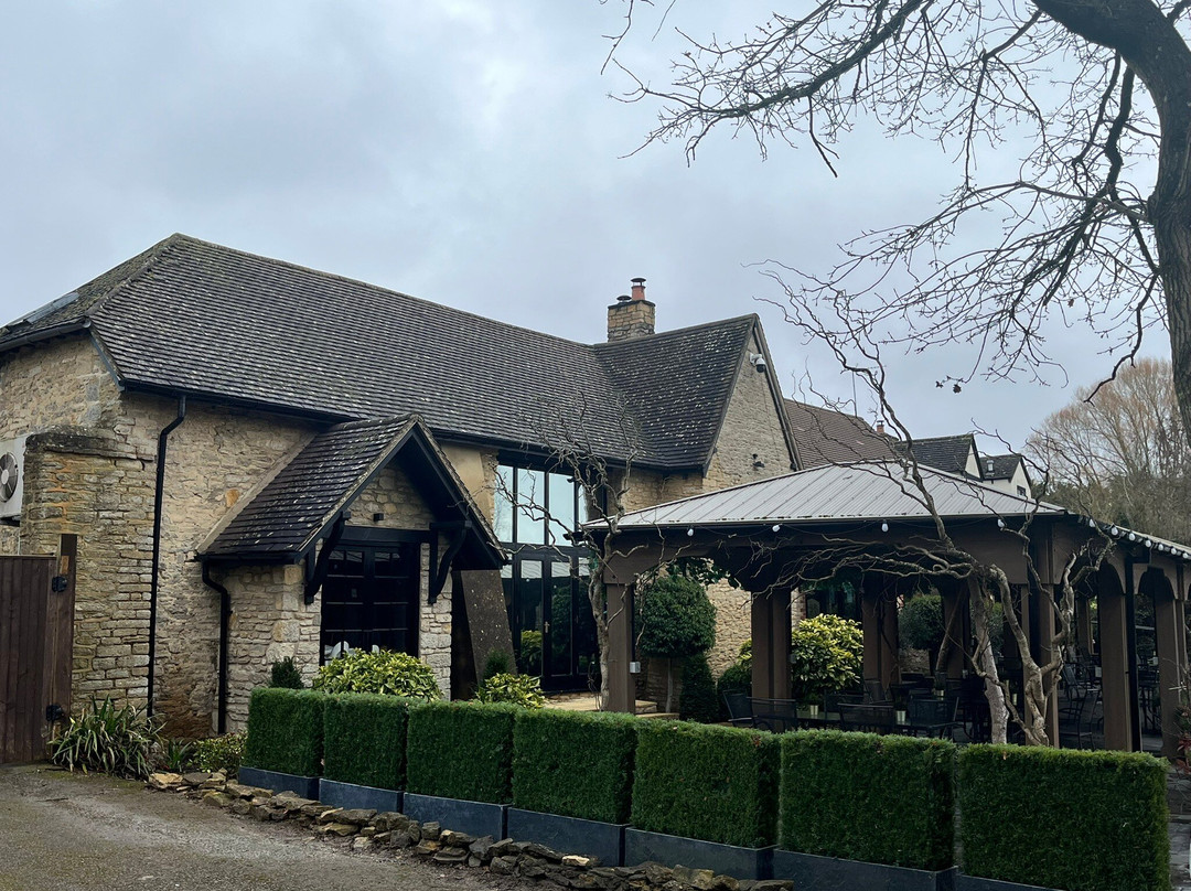 切斯特顿酒店主图