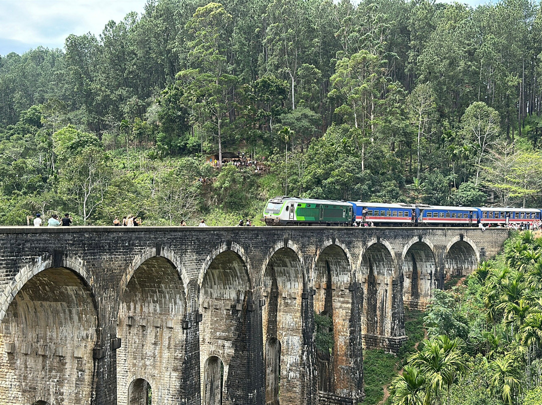 KIA Lanka Travels-康提必去景点
