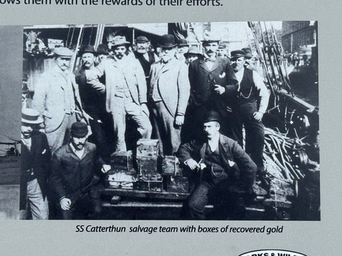 Seal Rocks Lighthouse-海豹岩必去景点