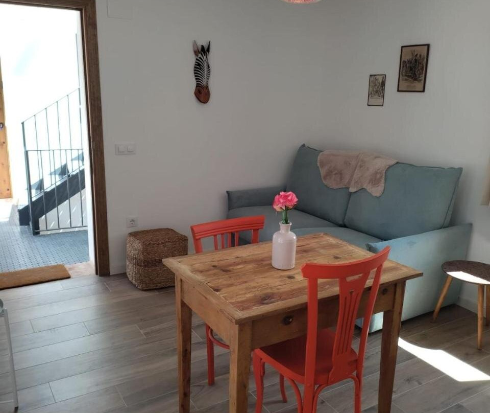 Casa Don Pelayo Boutique Apartments & Cafe