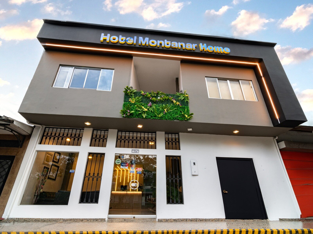 La Dorada酒店住宿-Hotel Montanar