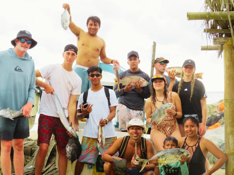 Outdoor Ecuador Spanish & Surf School-Olon必去景点