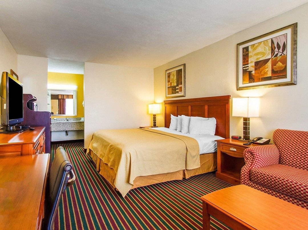 Dyer酒店住宿-Quality Inn Dyersburg I-155