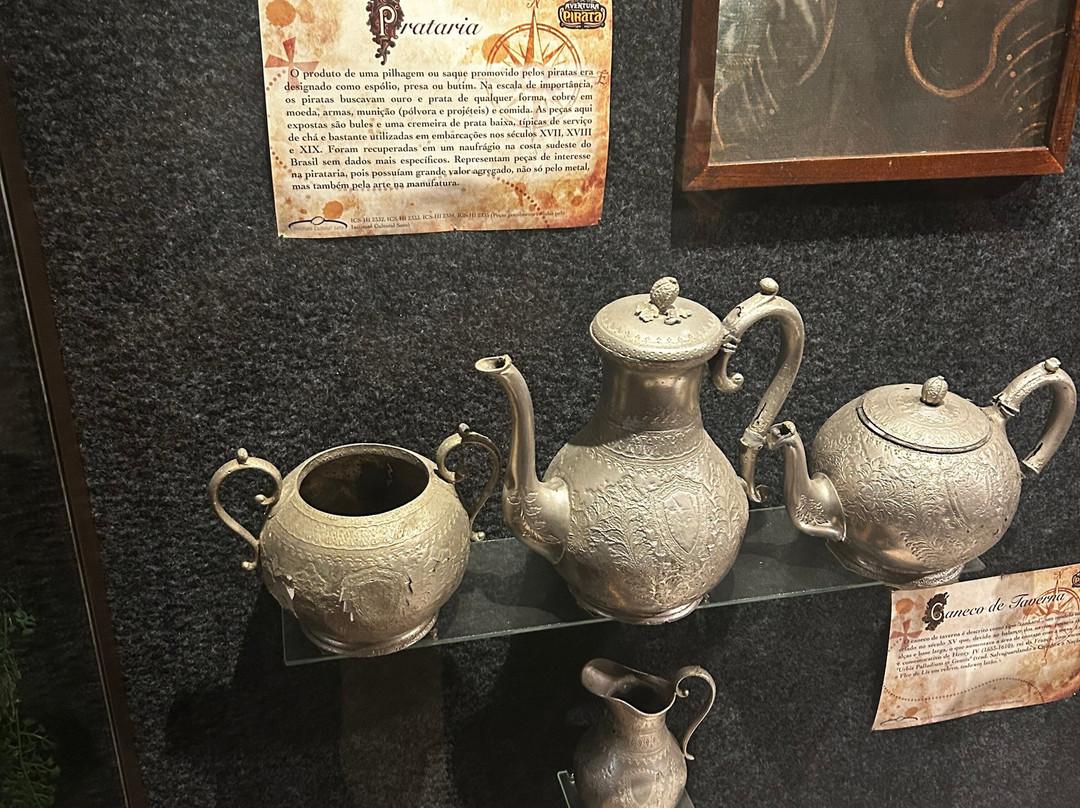 Aventura Pirata-康泊琉海水浴场必去景点