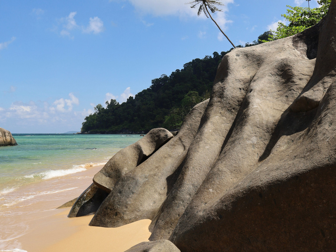 梅丽娜海滩度假村酒店主图