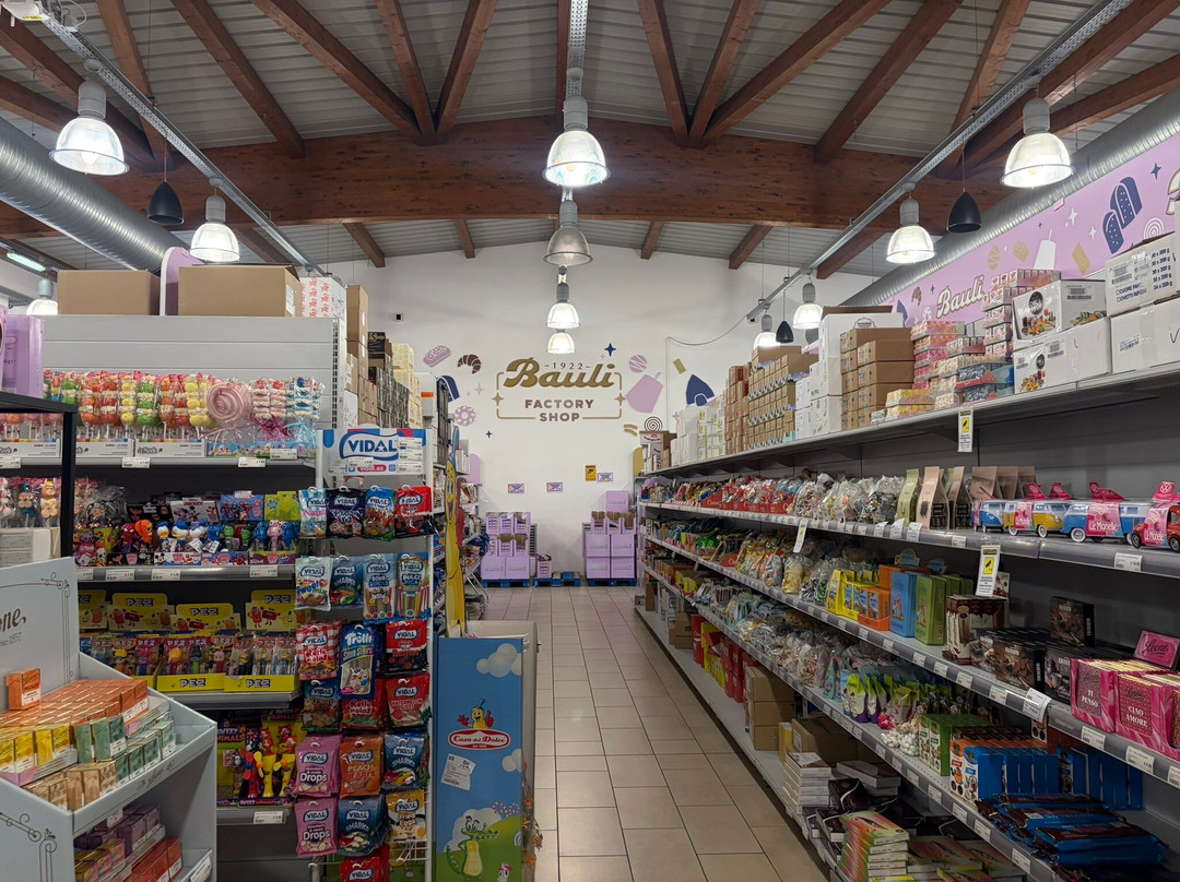 Spaccio Bauli-卡斯泰尔达扎诺必去景点