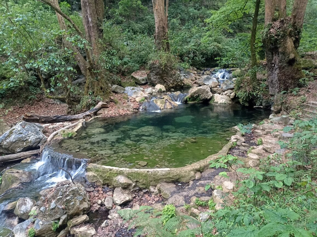 Cascada El Chuveje-Pinal de Amoles必去景点