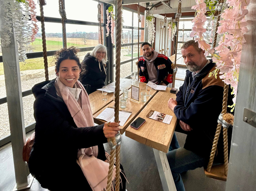 Shale Ridge Estate Winery, Cidery, & Nordic Spa-Thedford必去景点